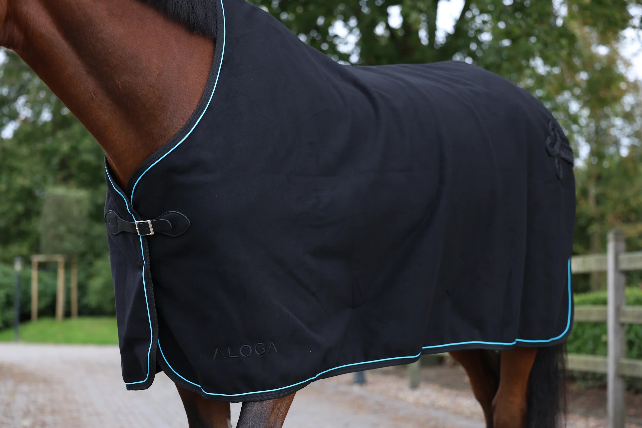 Aloga Pro Wool Blanket - Including Custom Embroidery