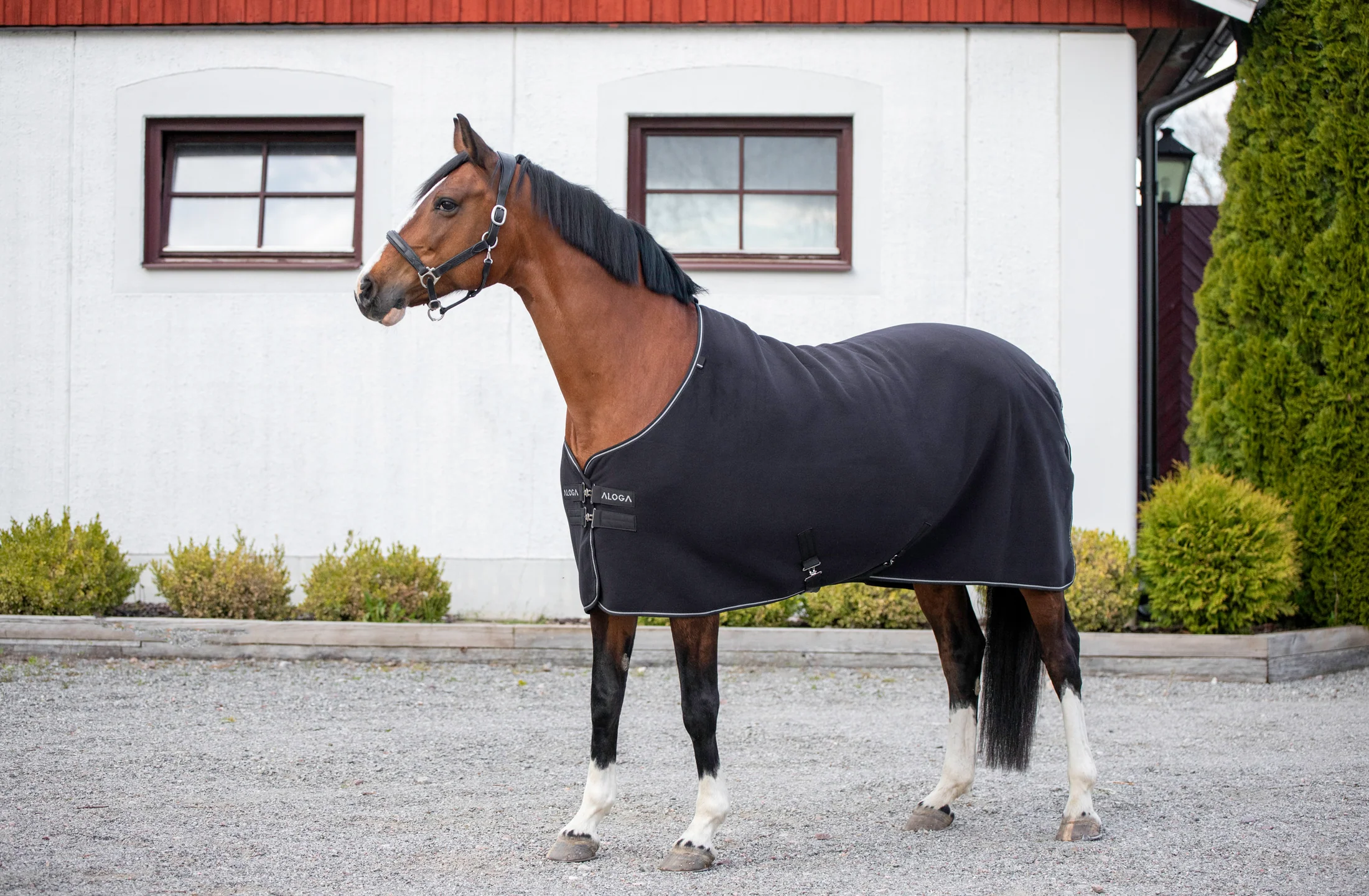 Aloga Pro Fleece Blanket - Including Custom Embroidery