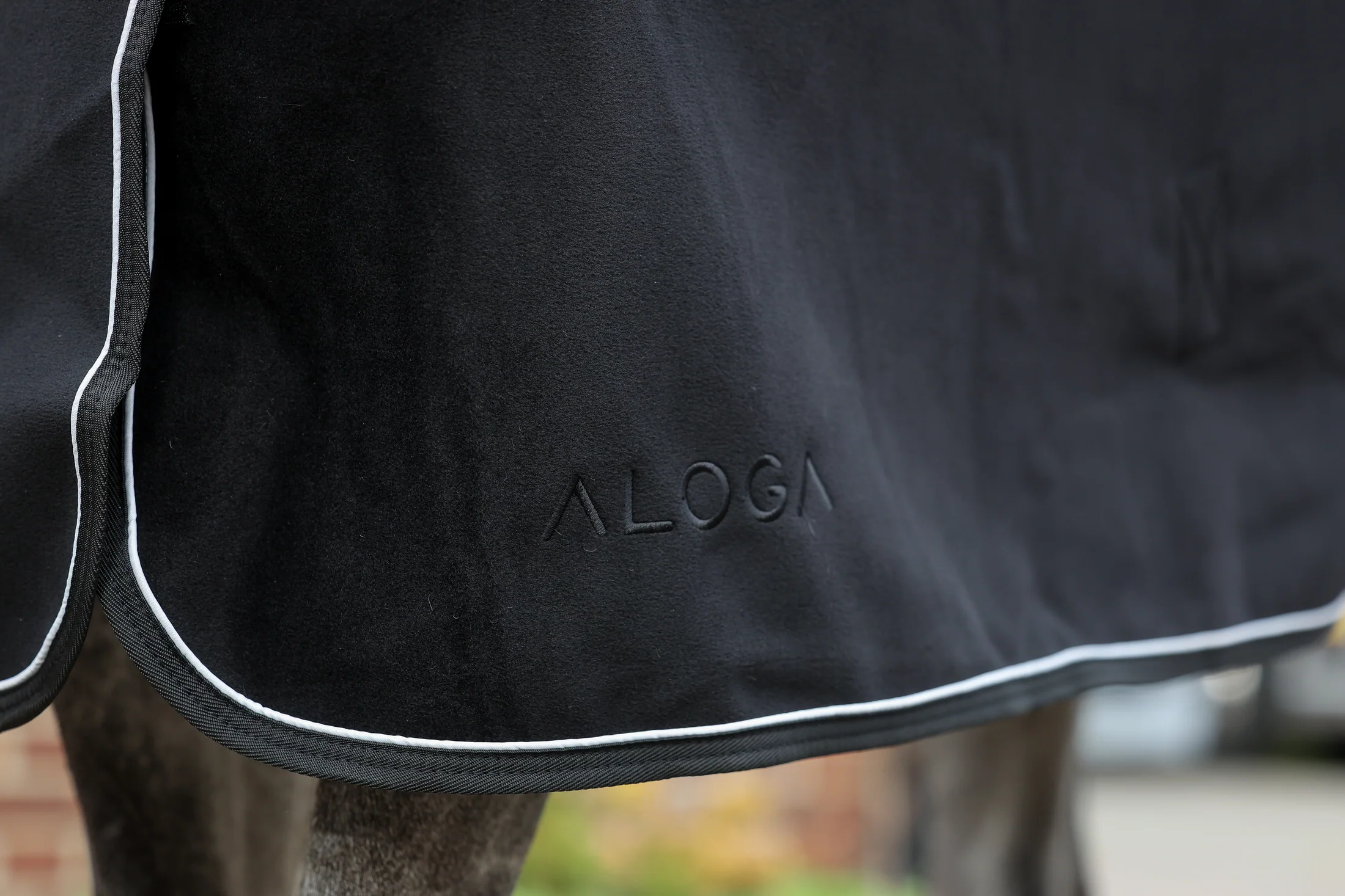 Aloga Pro Wool Blanket - Including Custom Embroidery