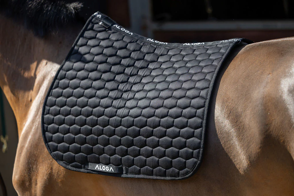 Aloga Saddlepad Jumping - Including Custom Embroidery